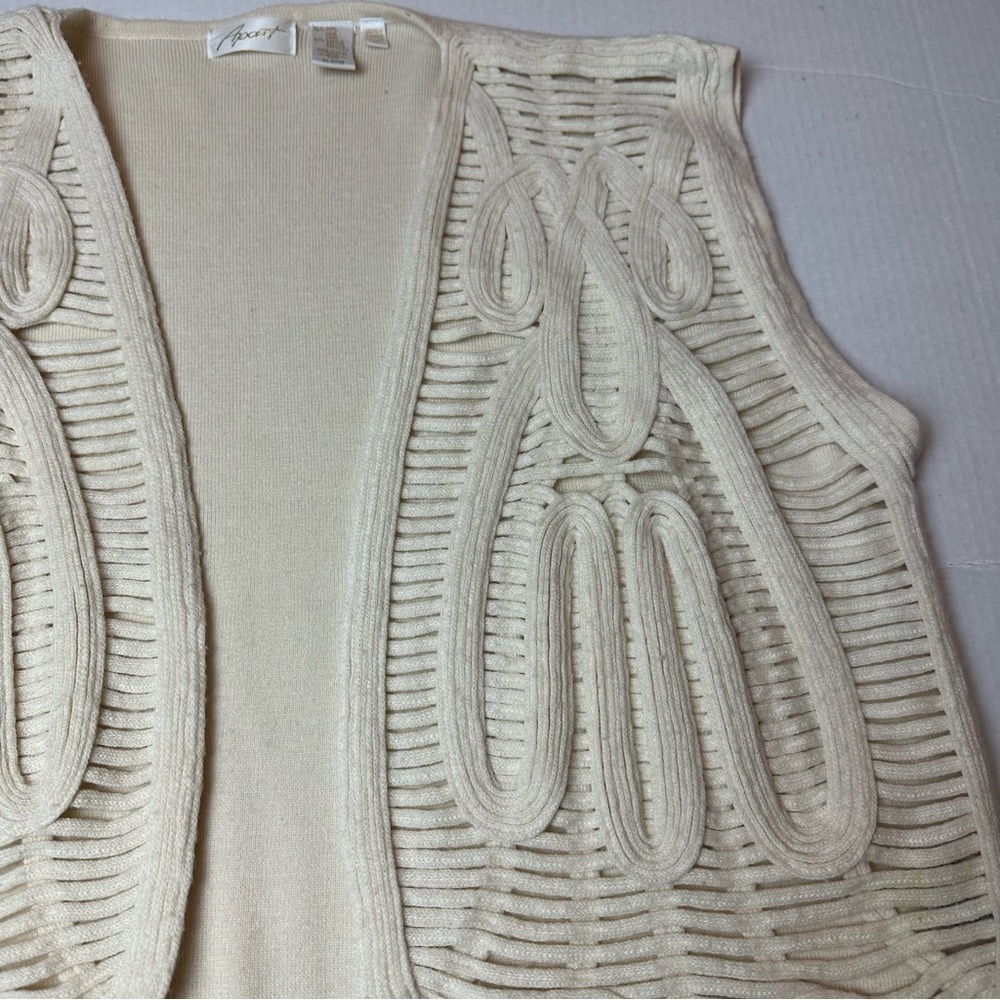 Apart Sweater Vest - Picture 3 of 8